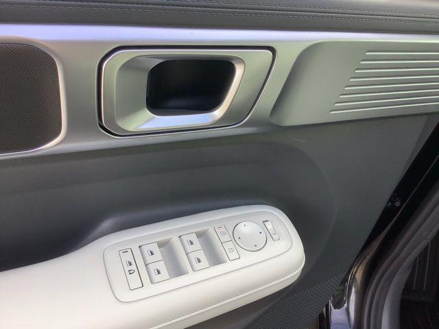 used 2025 Hyundai Santa Fe car, priced at $37,465