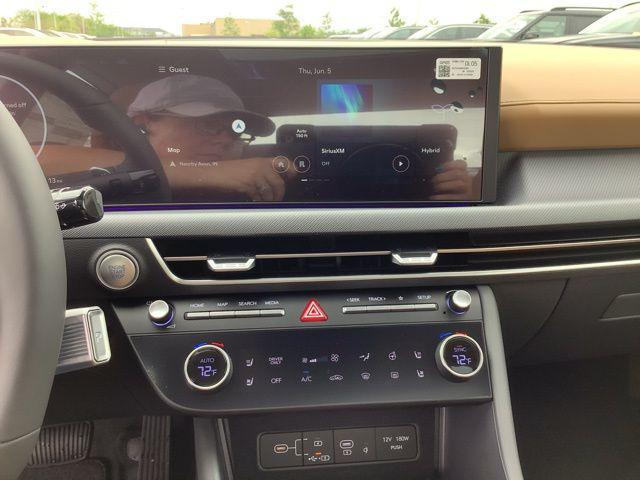 new 2025 Hyundai Sonata Hybrid car, priced at $39,525