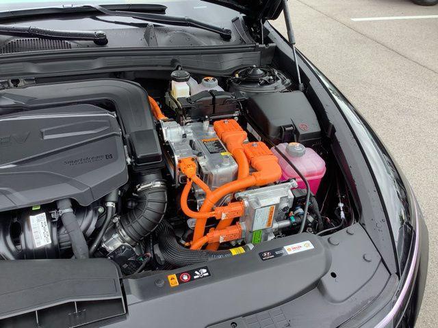 new 2025 Hyundai Sonata Hybrid car, priced at $39,525