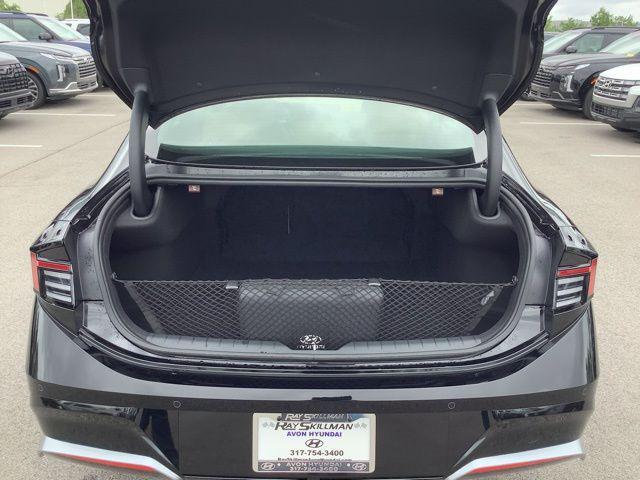 new 2025 Hyundai Sonata Hybrid car, priced at $39,525