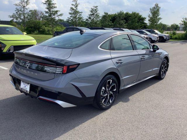 new 2025 Hyundai Sonata car, priced at $29,860