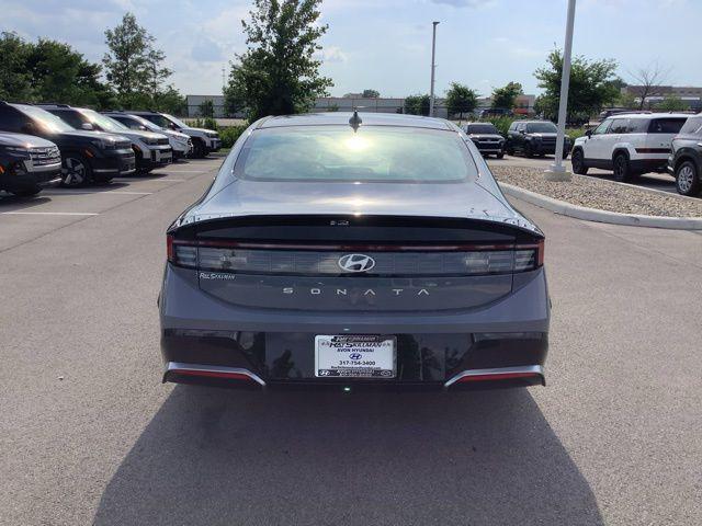 new 2025 Hyundai Sonata car, priced at $29,860