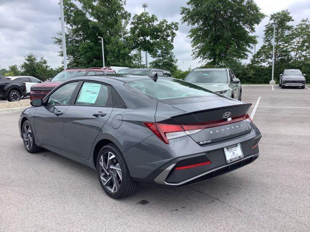 new 2025 Hyundai Elantra car, priced at $25,065