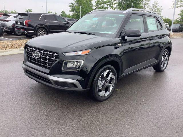 new 2025 Hyundai Venue car, priced at $24,335