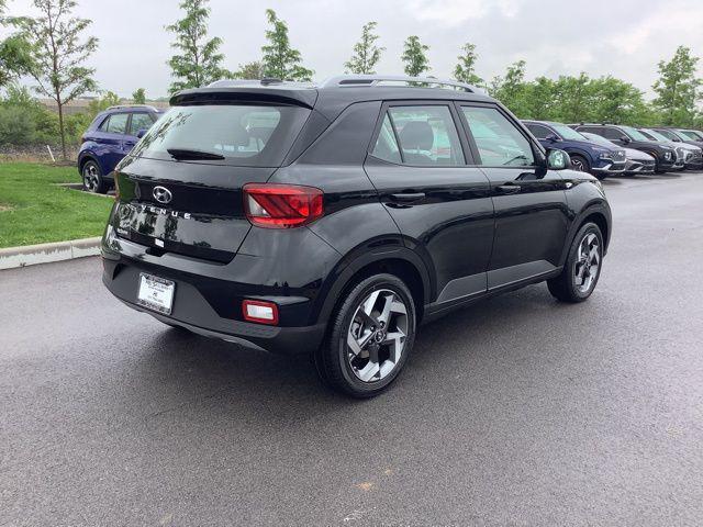 new 2025 Hyundai Venue car, priced at $24,335