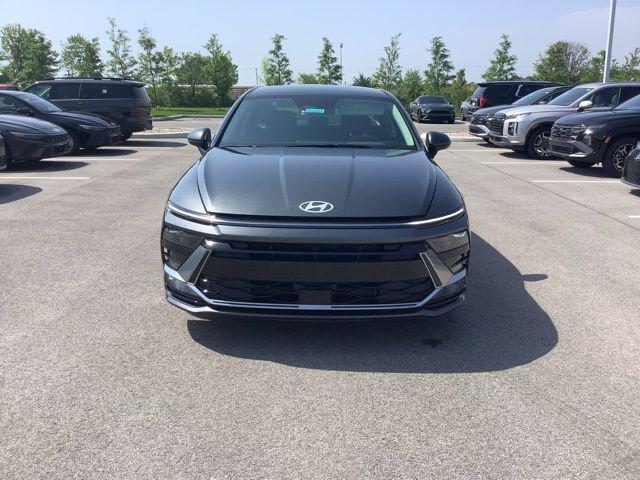 new 2025 Hyundai Sonata Hybrid car, priced at $33,248