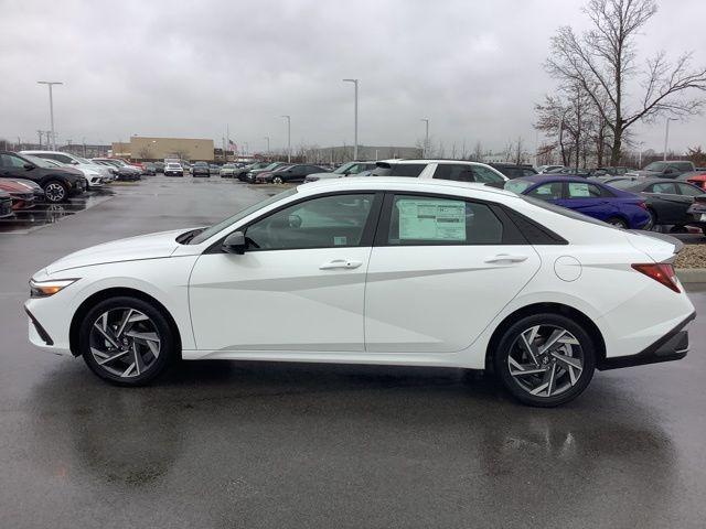 new 2025 Hyundai Elantra car, priced at $25,135