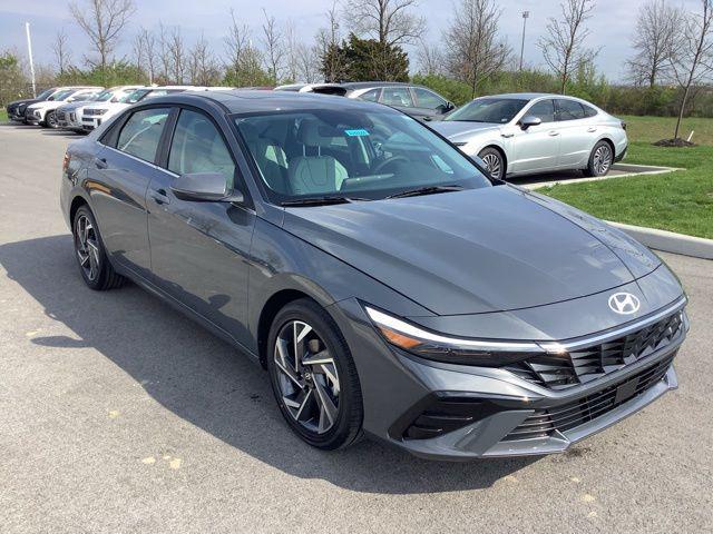 new 2025 Hyundai Elantra car, priced at $28,595
