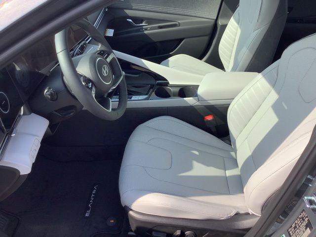 new 2025 Hyundai Elantra car, priced at $28,595