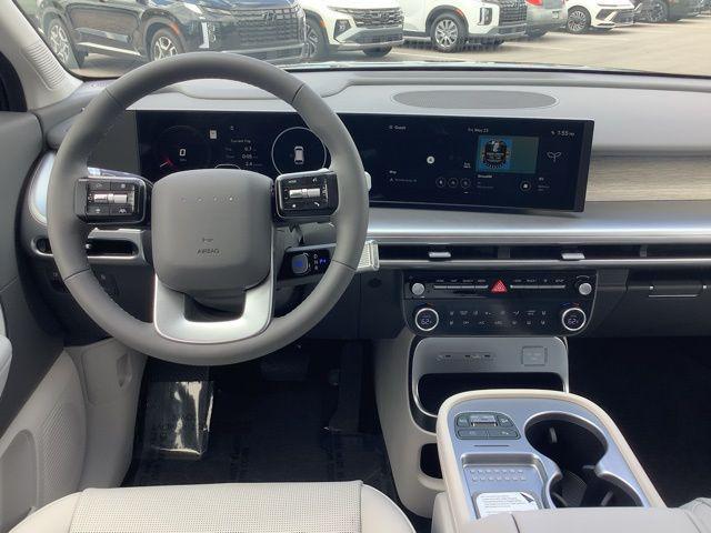 new 2026 Hyundai IONIQ 9 car, priced at $68,685