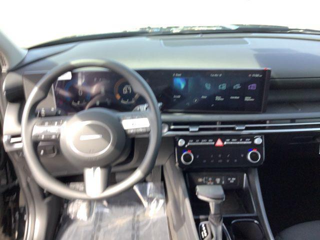new 2025 Hyundai Tucson car, priced at $34,305