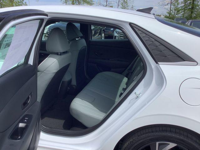 new 2025 Hyundai Elantra car, priced at $29,690