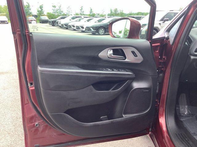 used 2019 Chrysler Pacifica car, priced at $18,990