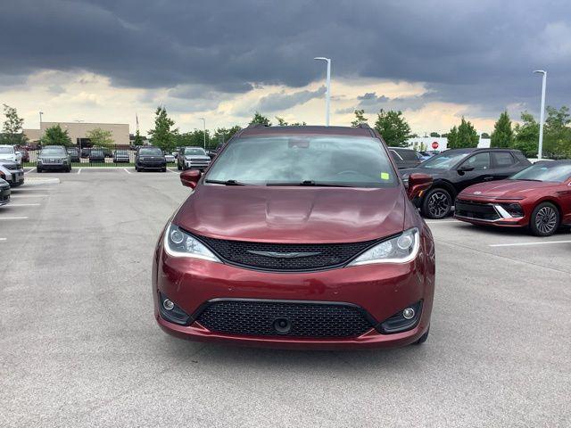 used 2019 Chrysler Pacifica car, priced at $18,990