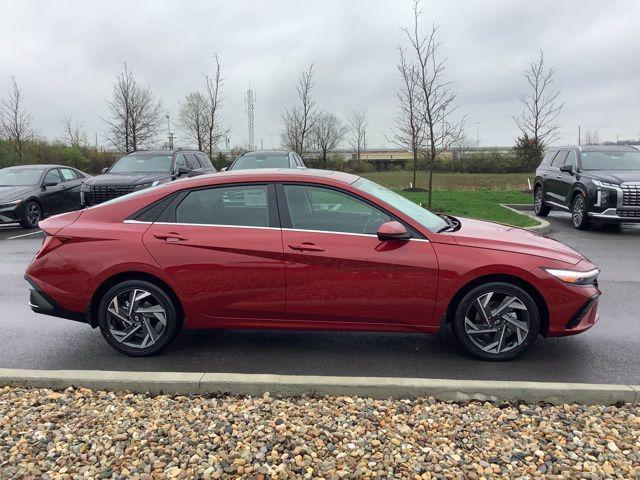 new 2025 Hyundai Elantra car, priced at $28,085