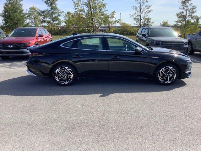 new 2026 Hyundai Sonata car, priced at $30,245