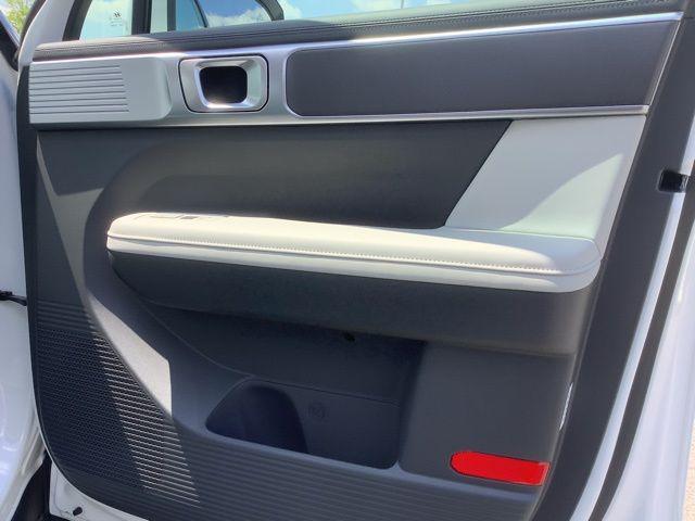 new 2025 Hyundai Santa Fe car, priced at $41,405