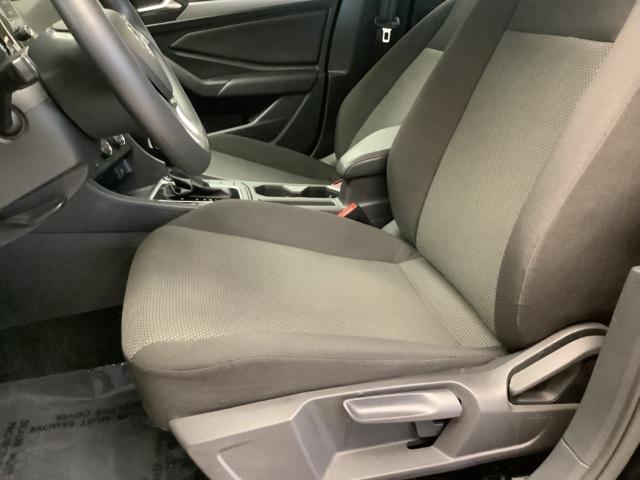 used 2019 Volkswagen Jetta car