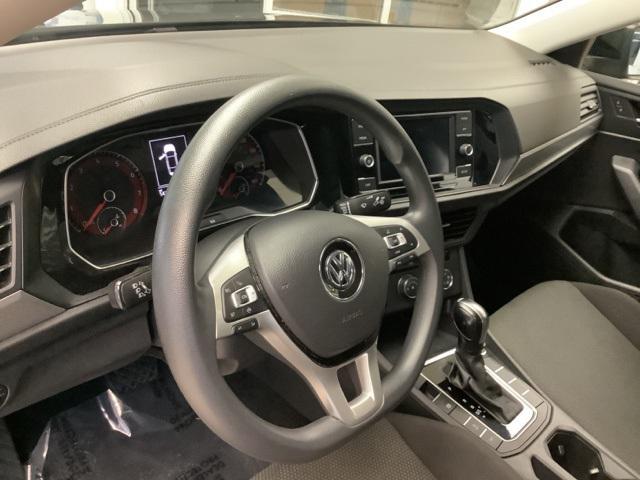 used 2019 Volkswagen Jetta car