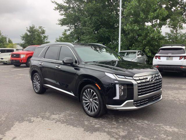used 2023 Hyundai Palisade car, priced at $42,800