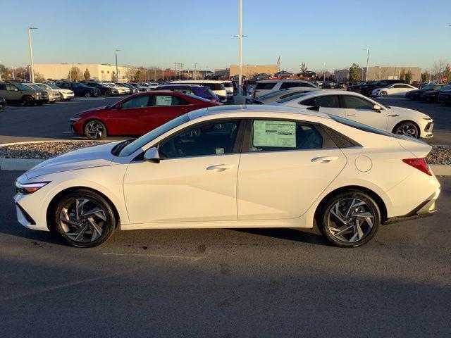 new 2025 Hyundai Elantra car, priced at $28,560