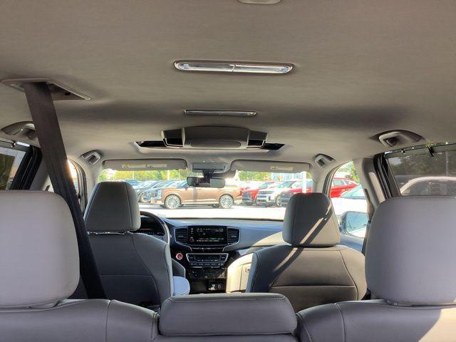 used 2021 Honda Pilot car, priced at $33,988