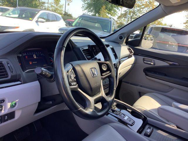 used 2021 Honda Pilot car, priced at $33,988