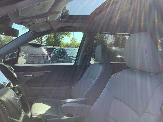 used 2021 Honda Pilot car, priced at $33,988