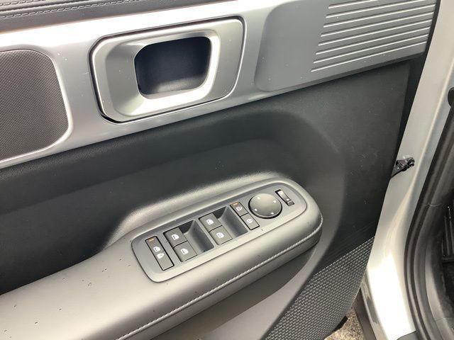 new 2025 Hyundai Santa Fe car, priced at $43,255