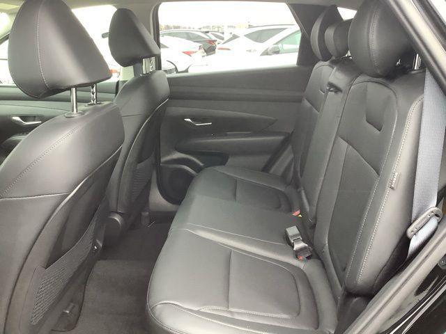 new 2025 Hyundai TUCSON Hybrid car, priced at $38,524