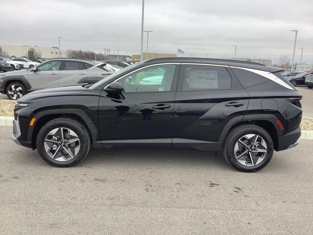 new 2025 Hyundai TUCSON Hybrid car, priced at $38,524