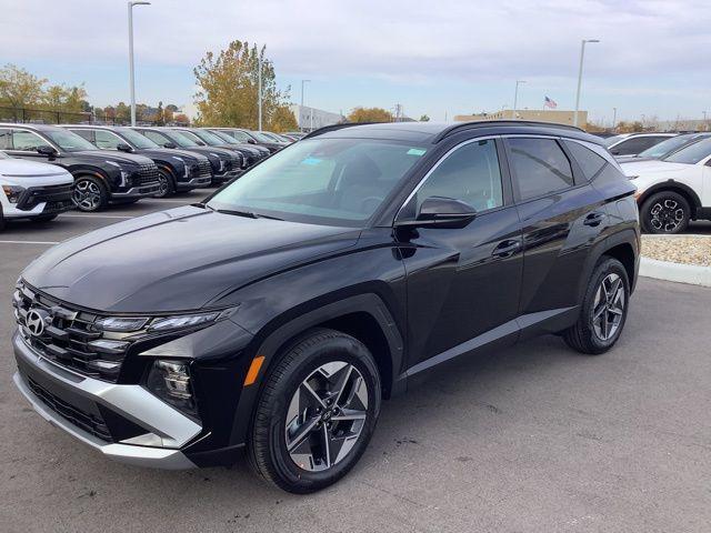 new 2025 Hyundai Tucson Hybrid car, priced at $38,154