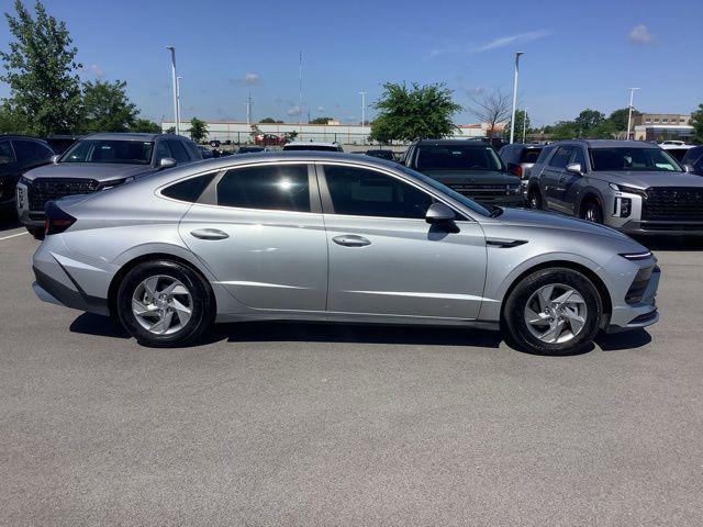 used 2025 Hyundai Sonata car, priced at $27,135