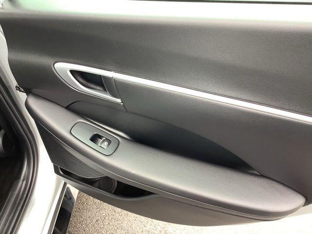 used 2024 Hyundai Sonata Hybrid car, priced at $28,988