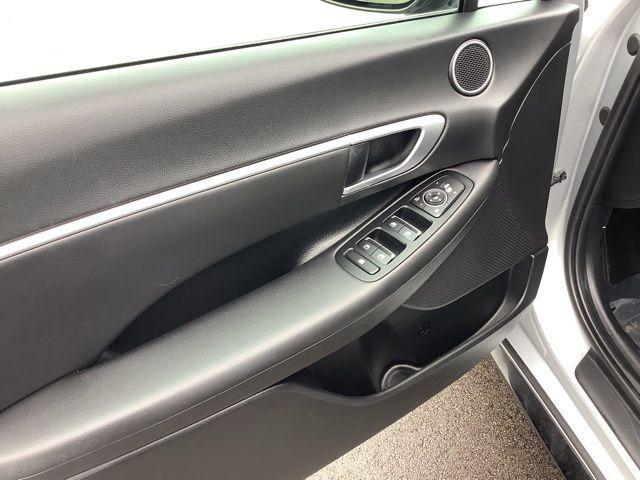 used 2024 Hyundai Sonata Hybrid car, priced at $28,988