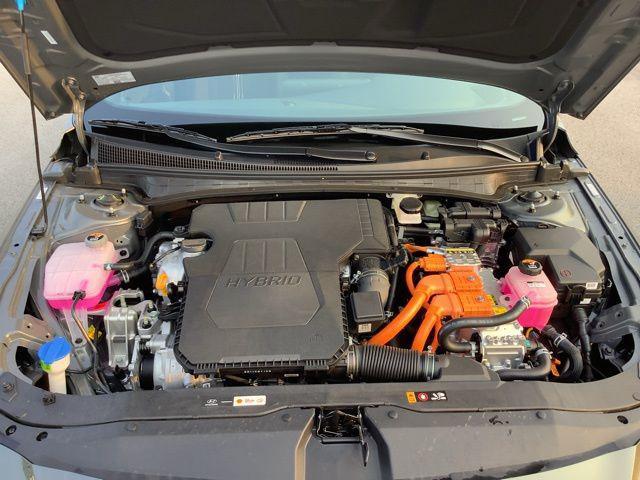 new 2025 Hyundai Elantra car, priced at $29,215