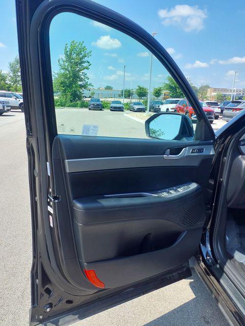 used 2024 Hyundai Palisade car, priced at $37,988