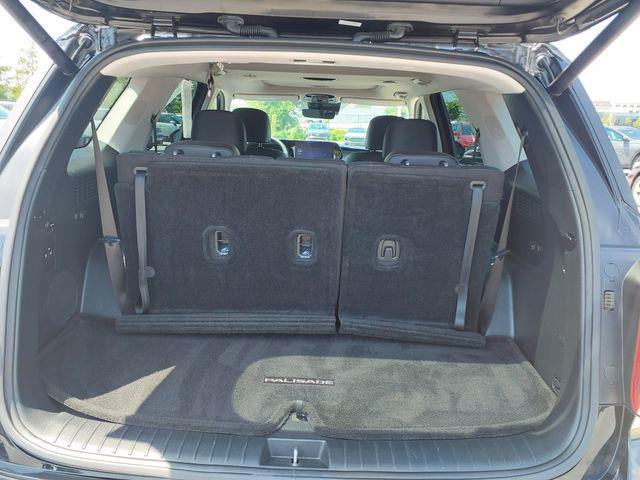 used 2024 Hyundai Palisade car, priced at $37,988