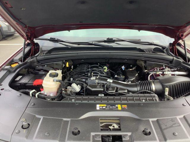 used 2023 Jeep Grand Cherokee car, priced at $39,988
