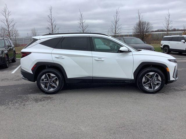 new 2025 Hyundai Tucson car, priced at $34,600
