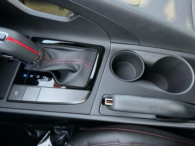 new 2025 Hyundai Elantra car, priced at $30,085