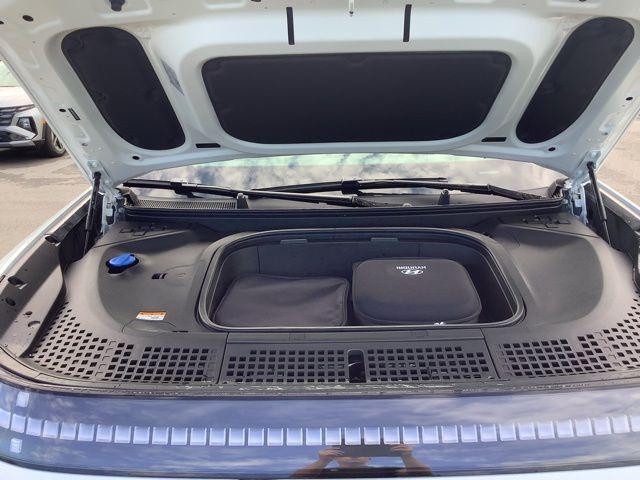 new 2026 Hyundai IONIQ 9 car, priced at $73,825