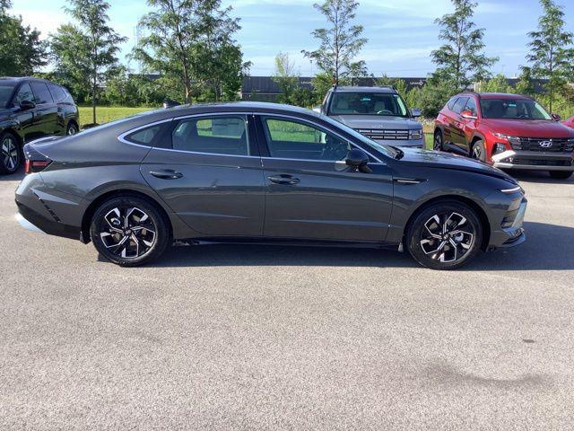 new 2025 Hyundai Sonata car, priced at $29,830