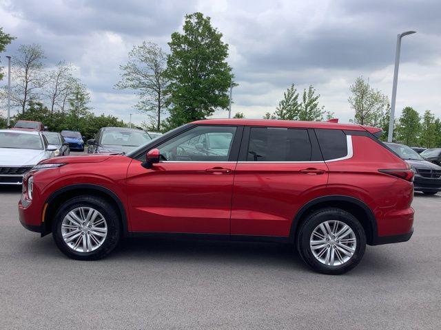 used 2024 Mitsubishi Outlander car, priced at $28,988