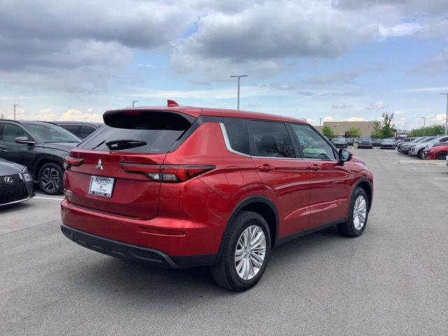 used 2024 Mitsubishi Outlander car, priced at $28,988