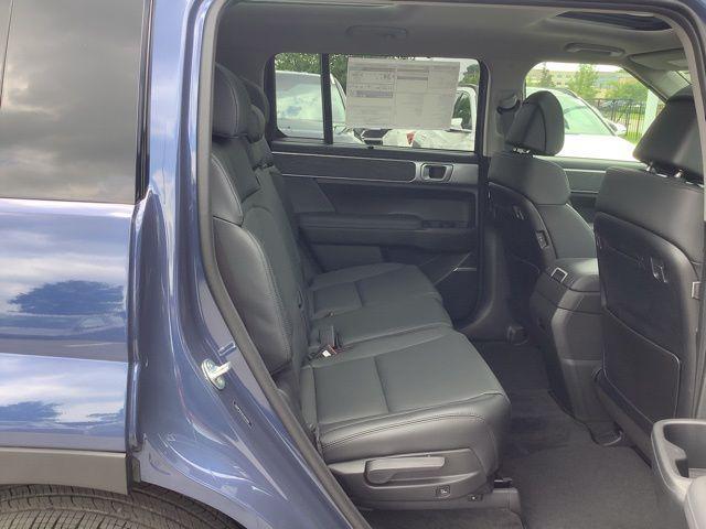 new 2026 Hyundai SANTA FE HEV car, priced at $49,585