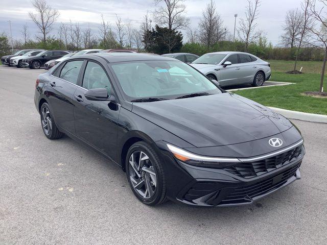 new 2025 Hyundai Elantra car, priced at $28,595