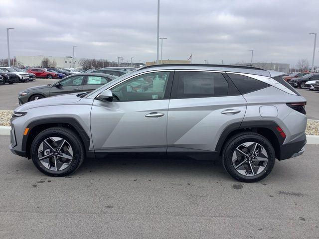 new 2025 Hyundai Tucson Hybrid car, priced at $38,315