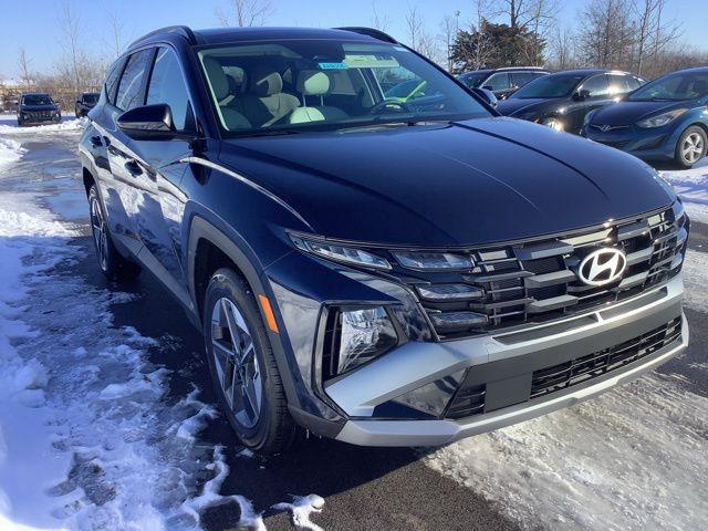 new 2025 Hyundai Tucson Hybrid car, priced at $38,404