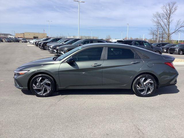 new 2025 Hyundai Elantra car, priced at $29,200